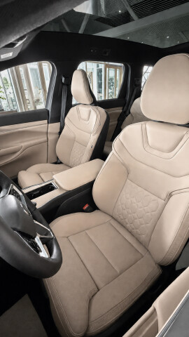 Volvo EX90