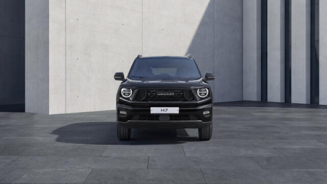 Haval H7 Cosmo Trim with All-Black Styling and 231-HP Turbo Engine