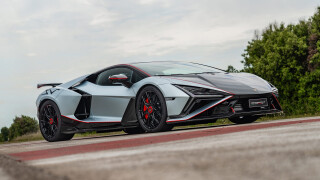 Lamborghini Revuelto