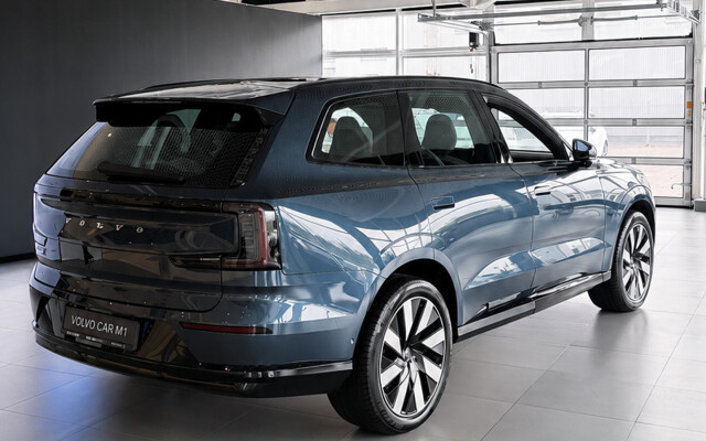 Volvo EX90
