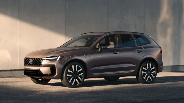 2028 Volvo XC60 and XC90 T8 Long Range