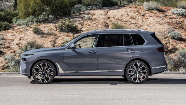 BMW X8