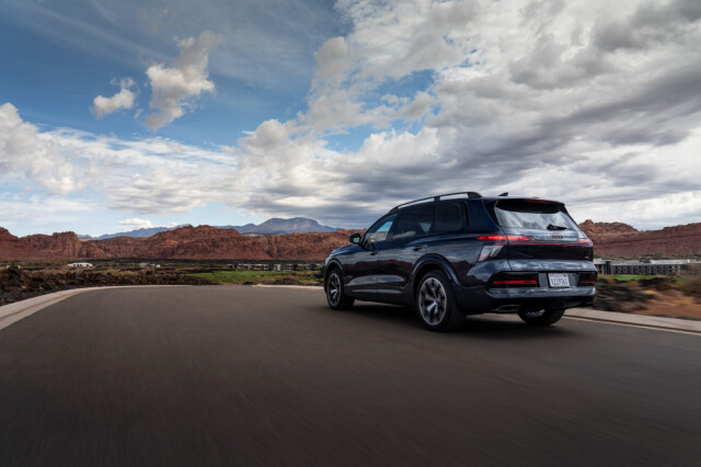 Audi Q9