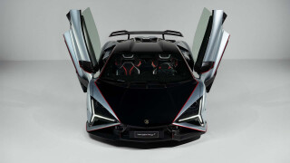 Lamborghini Revuelto