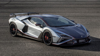 Lamborghini Revuelto