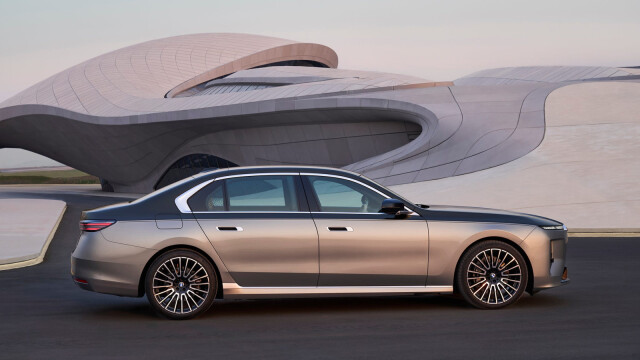 BMW 7-series