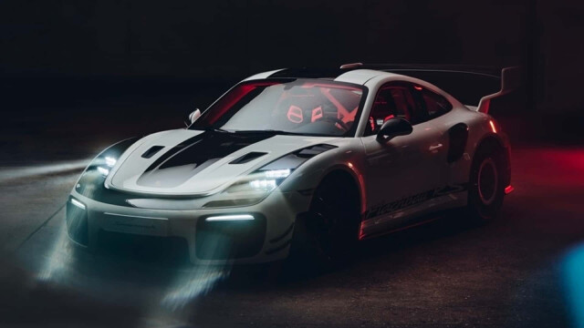 Modern 'Moby Dick': Porsche 911 GT2 Flachbau RS Revealed