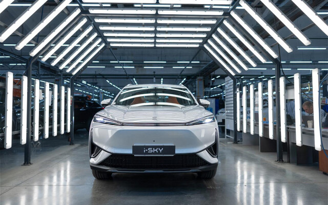 Electric crossover Evolute i-Sky with 218 hp and 424 km of range