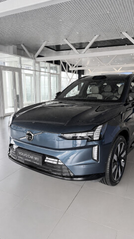 Volvo EX90