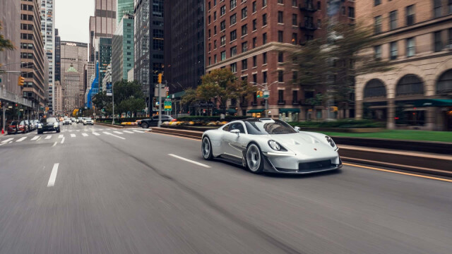 Porsche Mission S