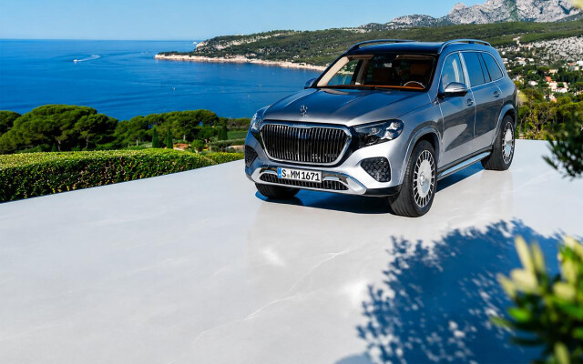 Fresh arrival: The updated Mercedes-Maybach GLS 680 revealed