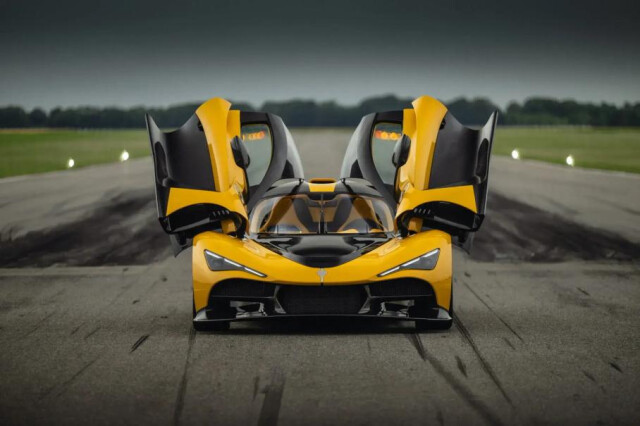 Fresh arrival: Zenvo Aurora hypercar revealed with 1850 HP