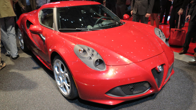 Maserati Planning its Own Alfa Romeo 4C Sports Model