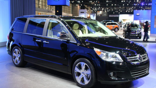 VW Routan minivan is going to be removed from production