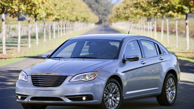 2015 Chrysler 200 Manufacture Launching in Early 2014