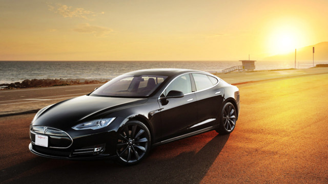 Tesla Model S Cost Transforms Carefully