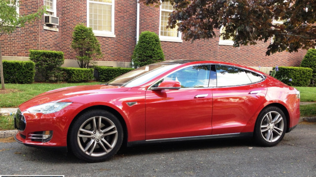 Tesla Model E Tipped as Name for Cheaper Model