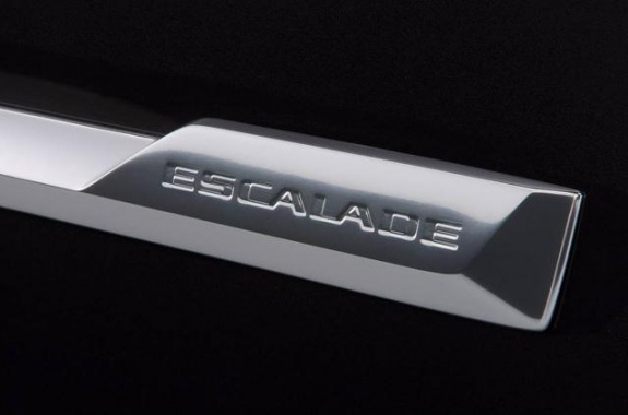 2015 Cadillac Escalade Shown Ahead of NY Premiere