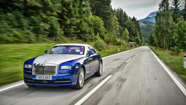 Rolls-Royce Wraith Shown in Fresh Pictures 