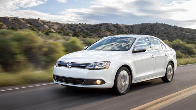 Jetta GLI Turns 30 and Gets a Younger Model