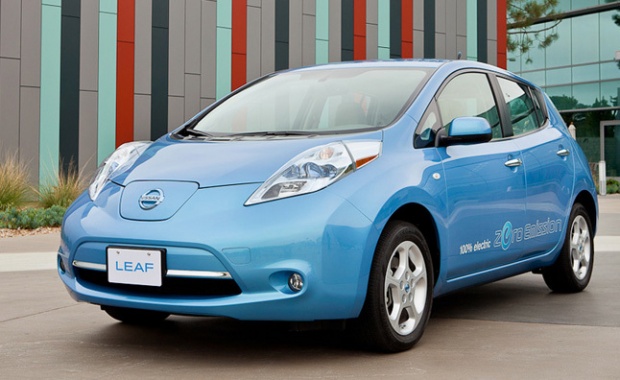 Nissan Leaf Acting to Save Green Ahead of Naming Green