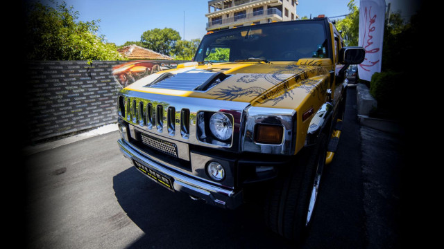 Dragon Refashioning of Hummer H2