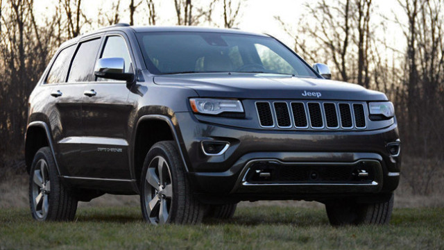 Almost 900,000 Recalled Chrysler SUVs