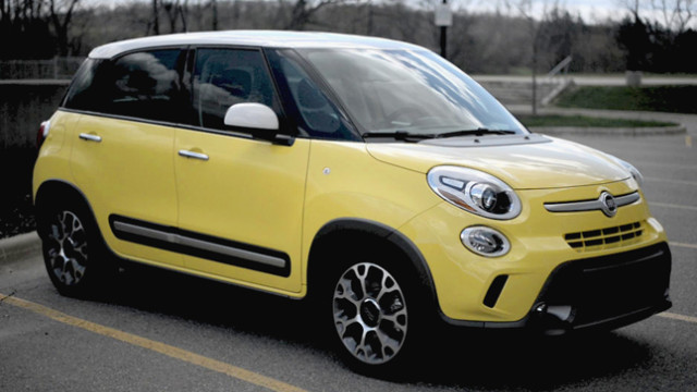 Airbag Recall Faces Fiat 500L