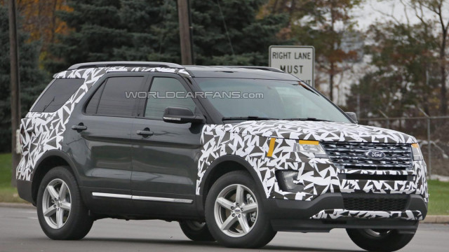 2016 Ford Explorer Outlook was detected with Minimum Camouflage