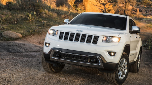 Chrysler SUVs will Lose its Colour Options for a Few Months