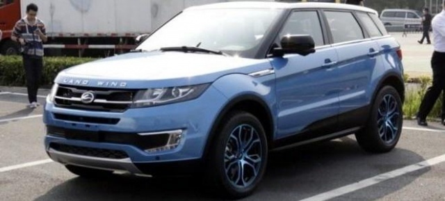 Landwind X7 has been seen before the Auto Show in Guangzhou as a Copy of Range Rover Evoque