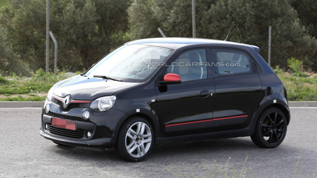 Renault Twingo GT was Photographed Closely