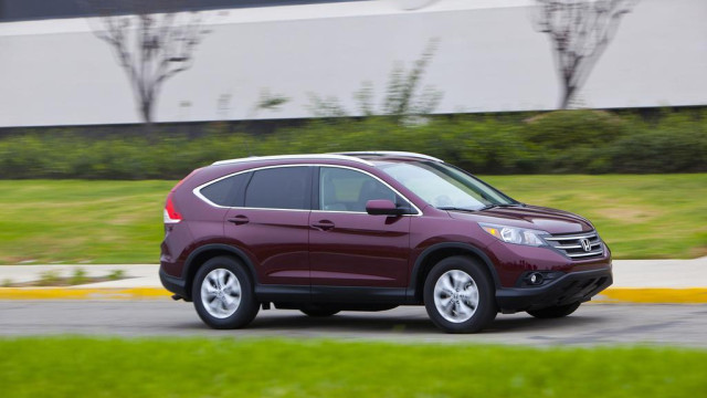 National Highway Traffic Safety Administration Gives 5* to Honda CR-V