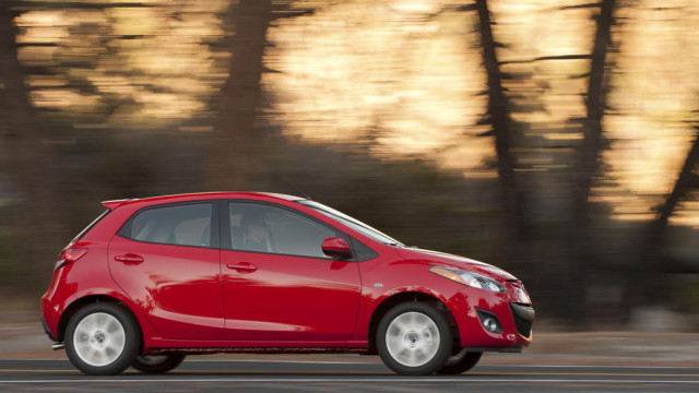 Japanese Release of Mazda2 Crossover Planned for 2014