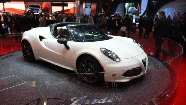 High-Performance 4C Modification Mulled Over in Alfa Romeo