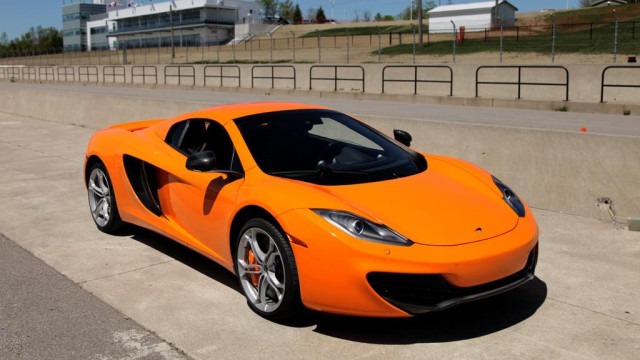 Discontinuation of McLaren 12C