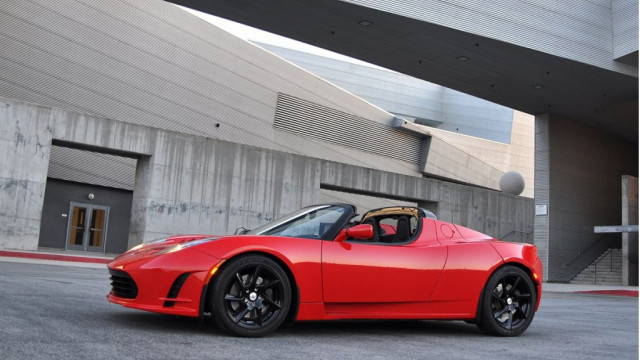 Mid-Cycle Renovation for Tesla Roadster