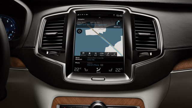 Volvo Keeps Promoting 2015 XC90 Infotainment