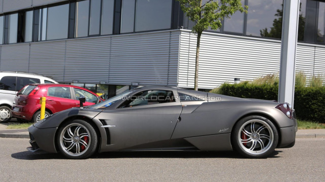 Nurburgring Leakage of Alleged Special Edition of Pagani Huayra