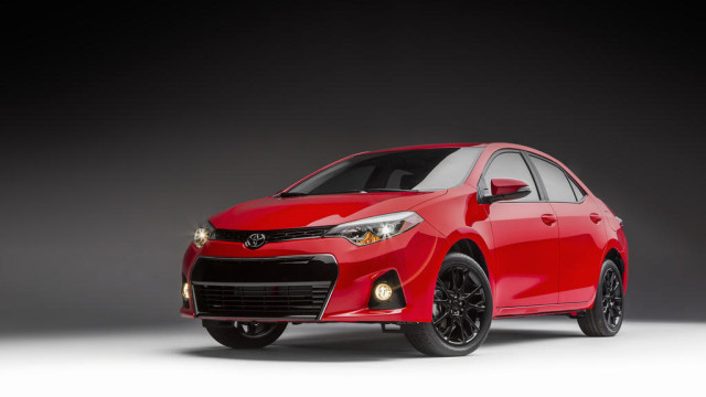 Special Editions of Toyota Corolla and Camry