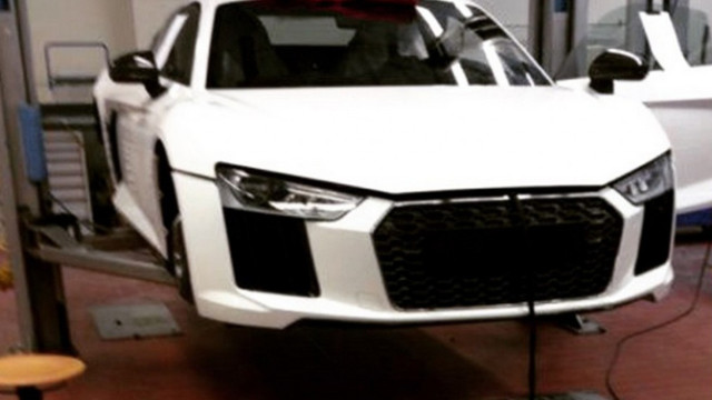 Images of 2016 Audi R8 Appeared Before the Motor Show in Geneva