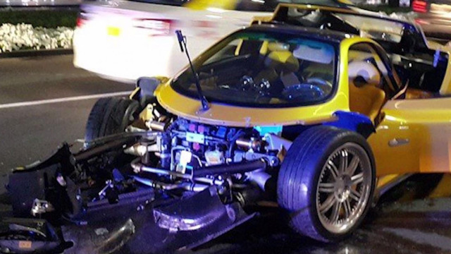 Pagani Zonda F Has Crashed in Dubai