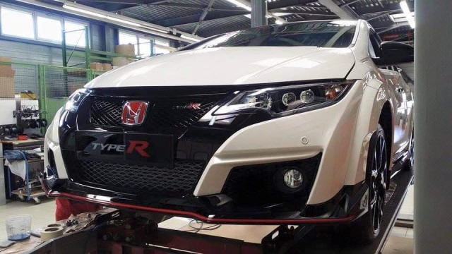 Images of 2016 Honda Civic Type R Leaked