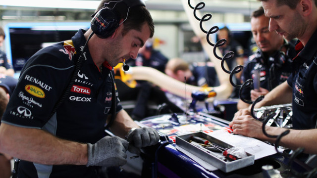 Want to become a Formula One Engineer? Ask Infinity!