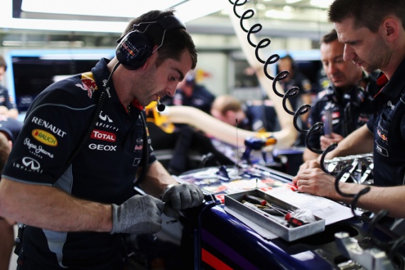 Want to become a Formula One Engineer? Ask Infinity!