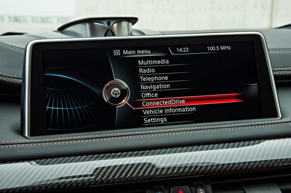 New Touch-Screen Infotainment System from BMW