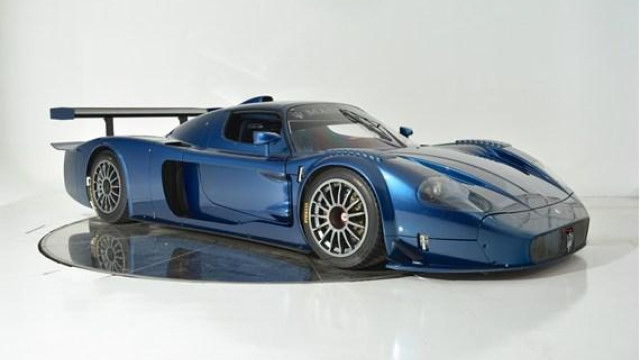 Get Rare and Unused Maserati MC12 Versione Corse for $3 million