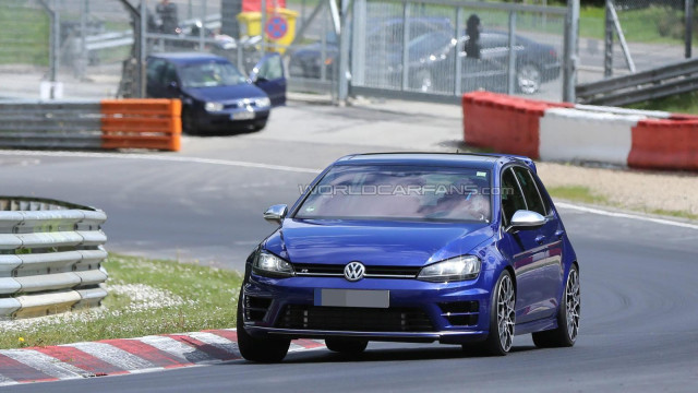 See Photos of the Volkswagen Golf R420