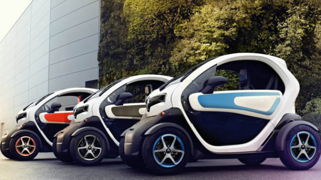 Canada, meet the Renault EVs!