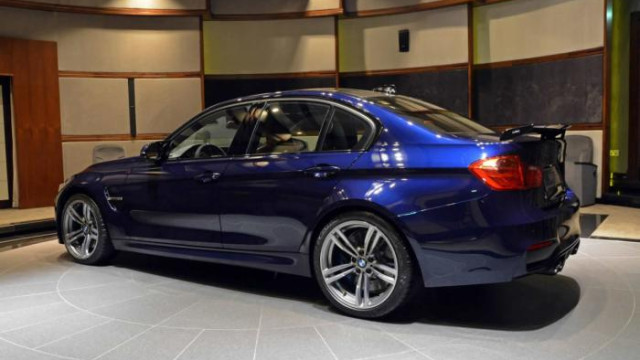 Heavily-speculated BMW M3 Tanzanite Blue marks carbon fiber back wing